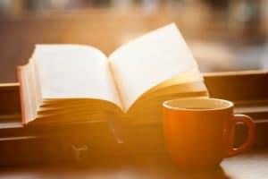 Recommended "weight loss" books that put your Christian faith into your food choices! Check out these books that will help you be faithful to your diet!